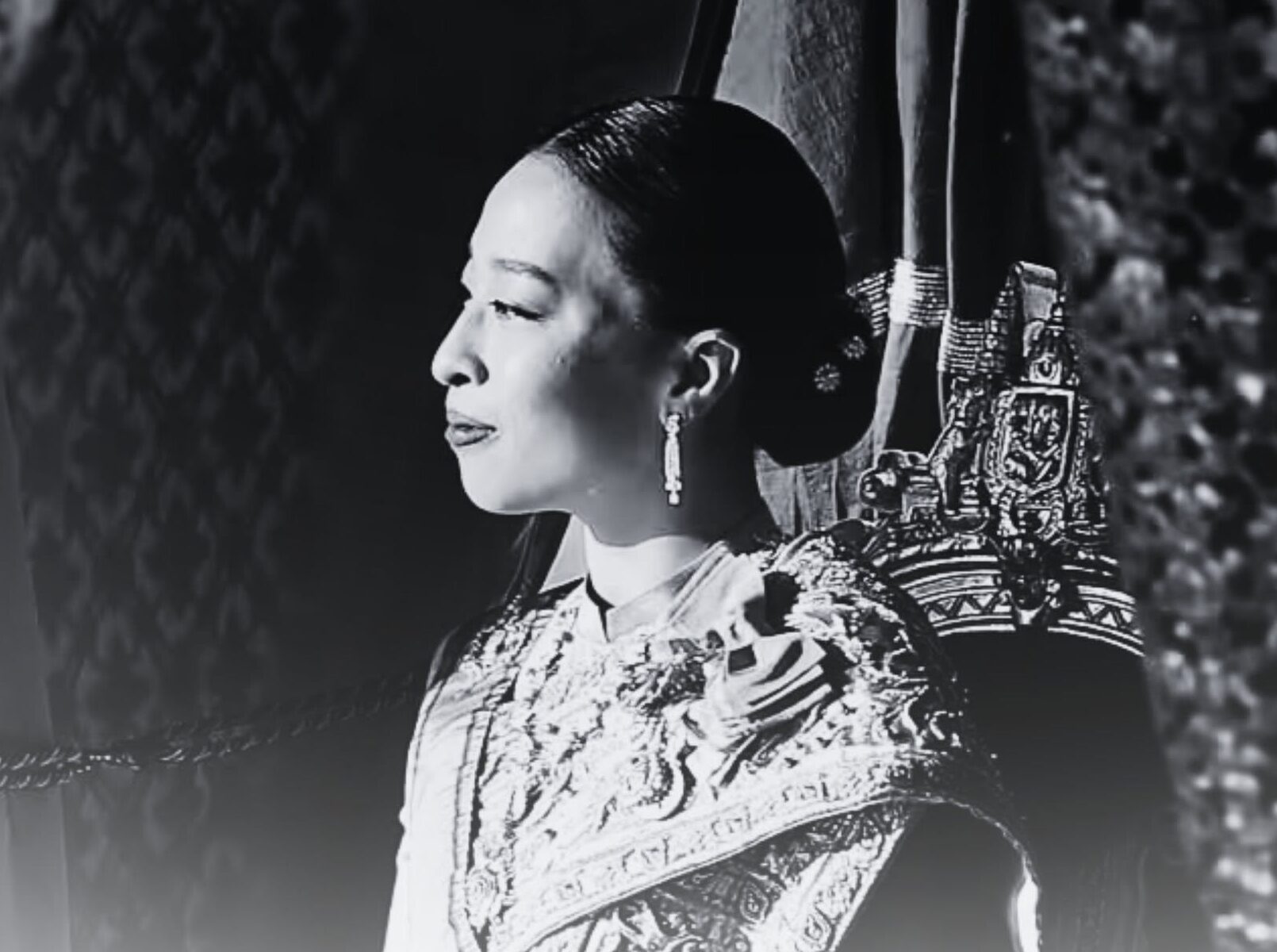 สถิตในดวงใจตราบนิรันดร์